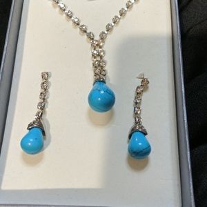 Rhinestone and Turquoise necklace/pierced earrings
